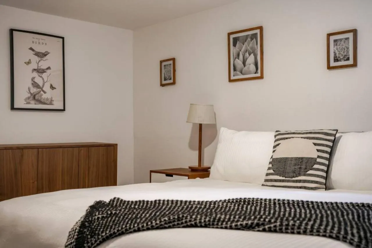 Apartment The Alberta Escape Portland